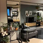 Vaveyla Home