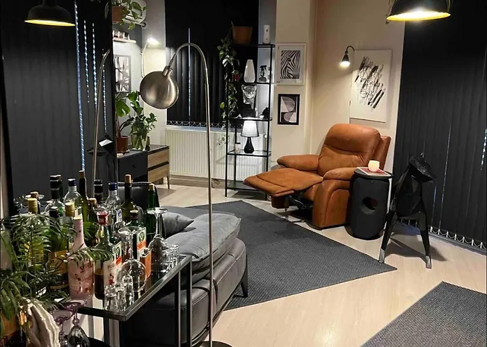 Vaveyla Home